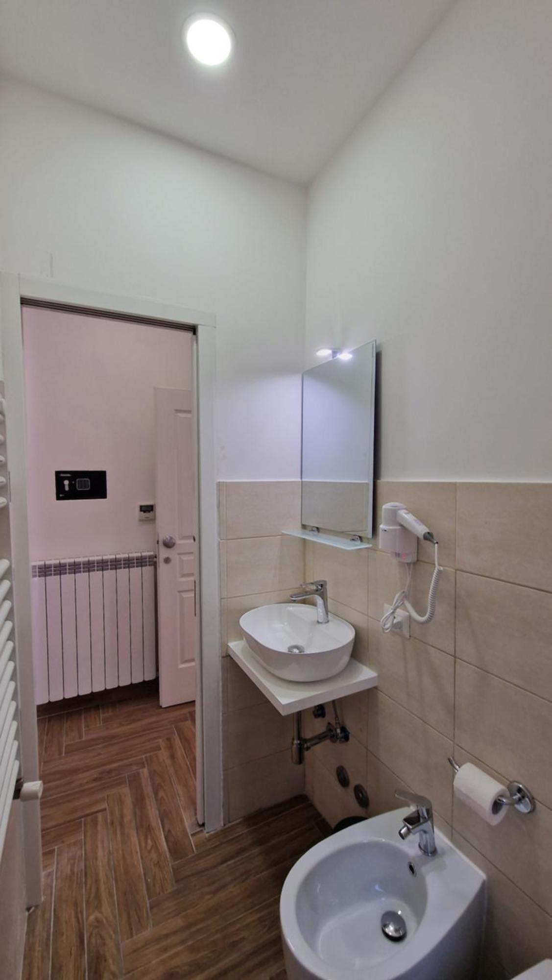 Susy'S Guest House - Room Spagna Řím Exteriér fotografie